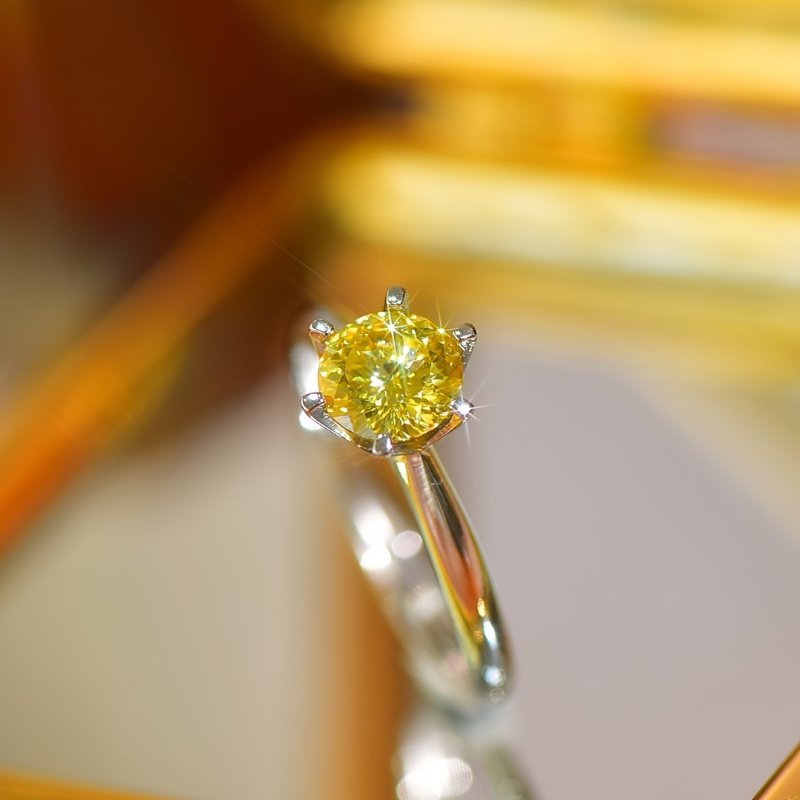 Women's 1 Carat Yellow Moissanite Ring, Daily Use